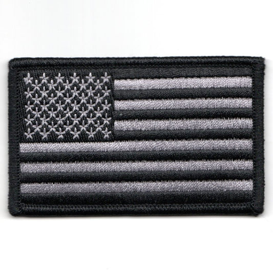 AIRTEVRON-9 FLAG (Gray/Black Bat)